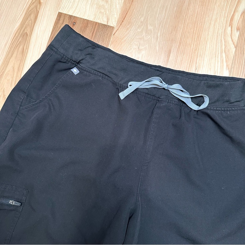 Figs Black Zamora Jogger Scrub Pants Women’s size XXL 2XL - Picture 2 of 6
